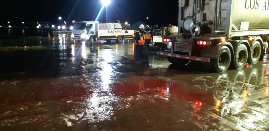 El sitio donde ocurrió el incidente tuvo que ser limpiado y desinfectado tras el derrame. Foto cedida. El sitio donde ocurrió el incidente tuvo que ser limpiado y desinfectado tras el derrame. Foto cedida.