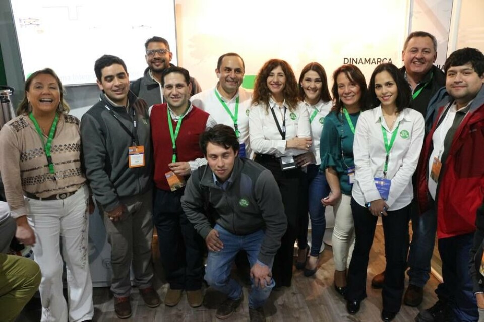 Equipo de Bioled. Foto: Daniel Nieto M, Salmonexpert.