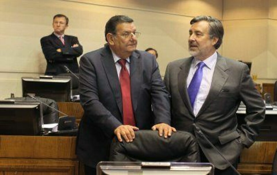 Senadores Rabindranath Quinteros y Alejandro Guillier. Foto: Senado.