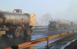 Gremios salmonicultores condenan quema de camiones en La Araucanía