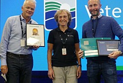 Departamento del grupo Cermaq gana primer premio al bienestar de los peces
