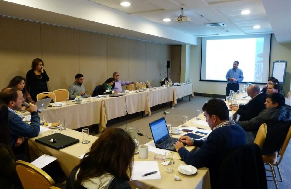 Angus Cameron, director ejecutivo de Ausvet en taller realizado a principios de este año. Foto: Salmonexpert.