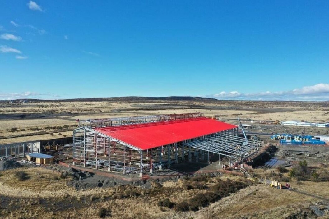 Avances en construcción de planta Puerto Demaistre. Foto: Australis Seafoods. Avances en construcción de planta Puerto Demaistre. Foto: Australis Seafoods.