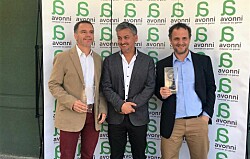 Empresa de tecnología para salmonicultura gana Premio Avonni 2016