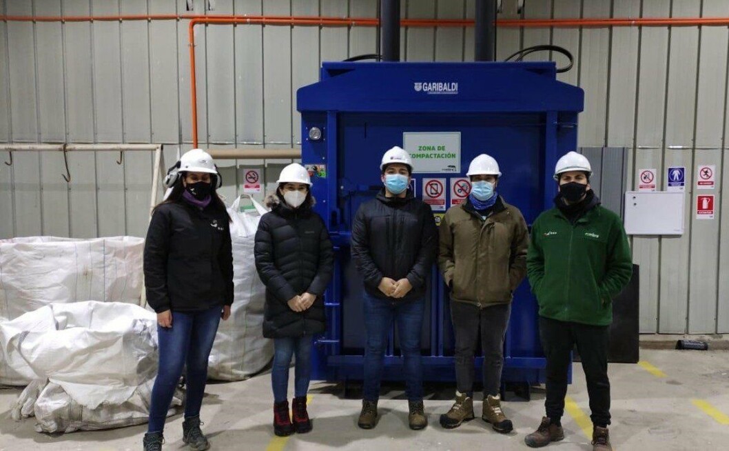 Rembre se encargará de la recolección y compactación de algunos de los residuos de Blumar. Foto: Blumar. Rembre se encargará de la recolección y compactación de algunos de los residuos de Blumar. Foto: Blumar.