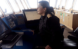La primera Capitán de Altamar en Chile navega en los wellboat de Detroit