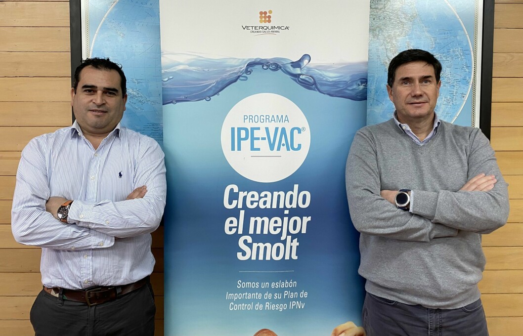 Luis Montoya y Andrés Millán, Product Service Manager y Gerente de negocios Aqua de Veterquímica. Foto: Veterquímica.