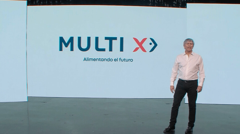 José Ramón Gutiérrez, presidente de Multiexport Foods, presentando la marca Multi X.