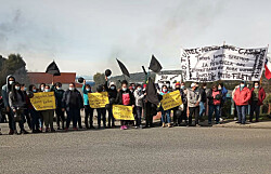 Trabajadores de planta Quemchi de Cermaq Chile inician huelga legal
