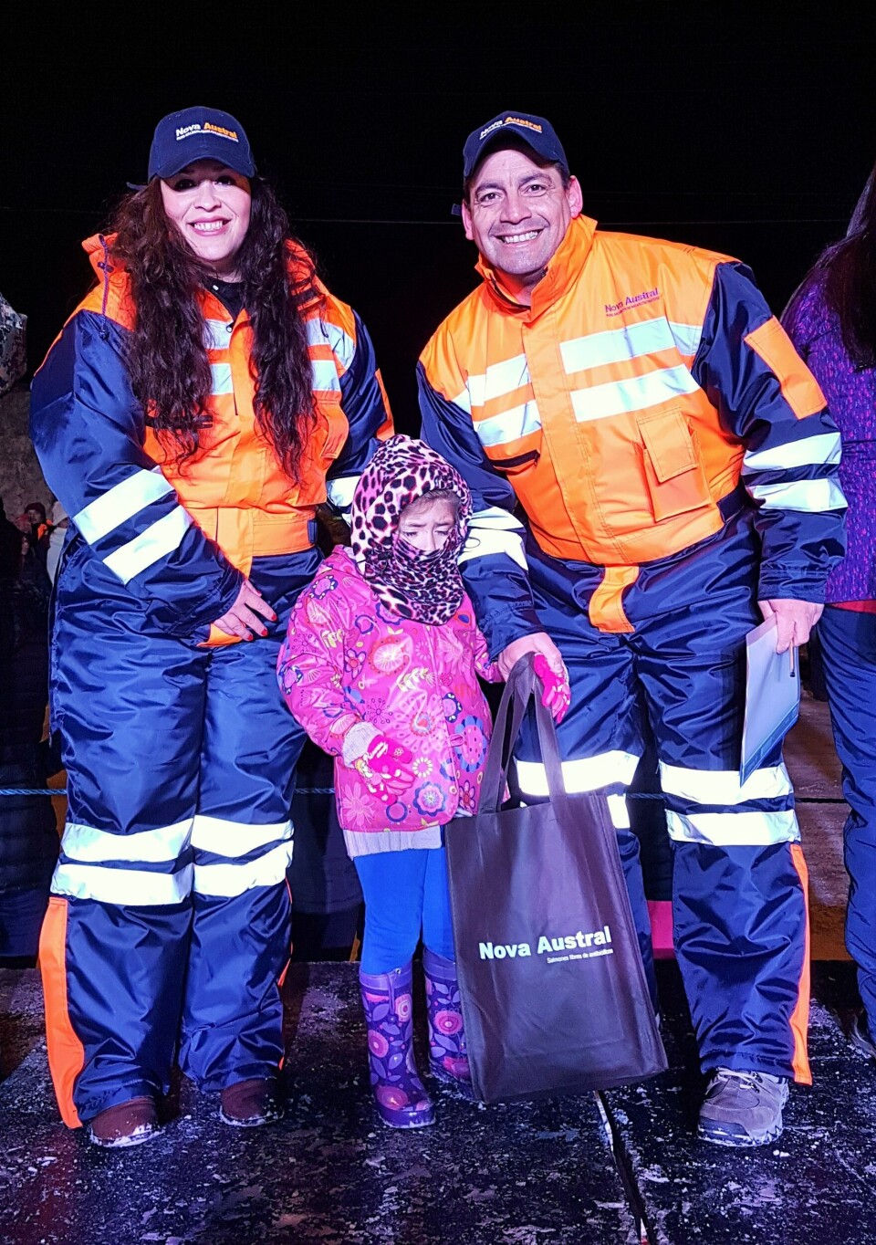 Familia Porvenireña. Foto: Nova Austral
