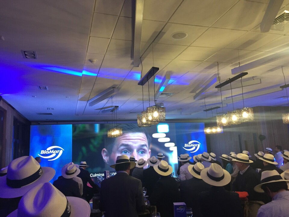El lanzamiento de la dieta se realizó en el Hotel Cabañas del Lago. Imagen: Biomar Chile.