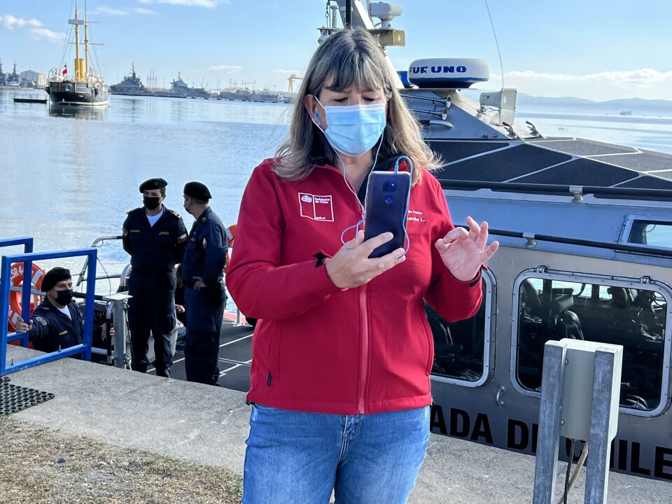 Alicia Gallardo, subsecretaria de Pesca y Acuicultura, en fiscalización con la Autoridad Marítima. Foto: Subpesca.