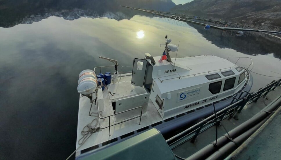 La lancha 'Guerrero' de Sernapesca y operada por la Armada ayudó a profundizar el control en los centros de cultivo de salmones. Volverá a estar operativa en enero.