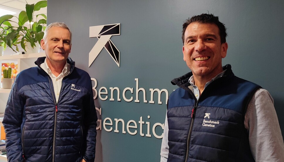 Jan-Emil Johannessen, CEO de Benchmark Genetics y Pablo Mazo, gerente general de Benchmark Genetics Chile.