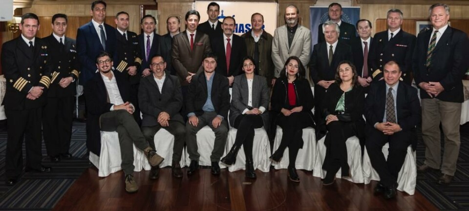 Destacando el crecimiento de la Marina Mercante a la par de la industria del salmón