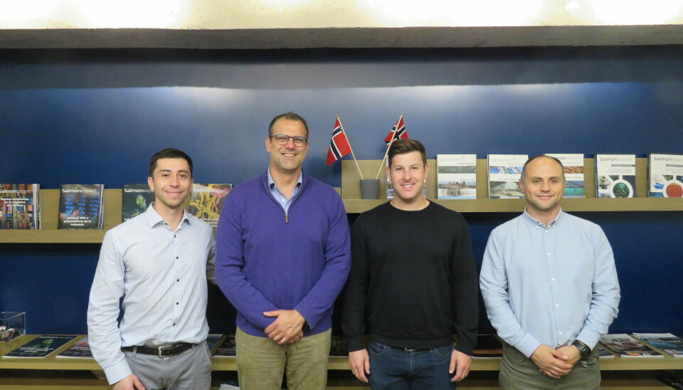 De izquierda a derecha: Javier Ulloa, gerente general de Austral Plus; Nick Dyner, CEO de Moleaer; Josh Bachner, VP Estrategia de Moleaer, y Cristobal Haverbeck, gerente Operaciones de Austral Plus.