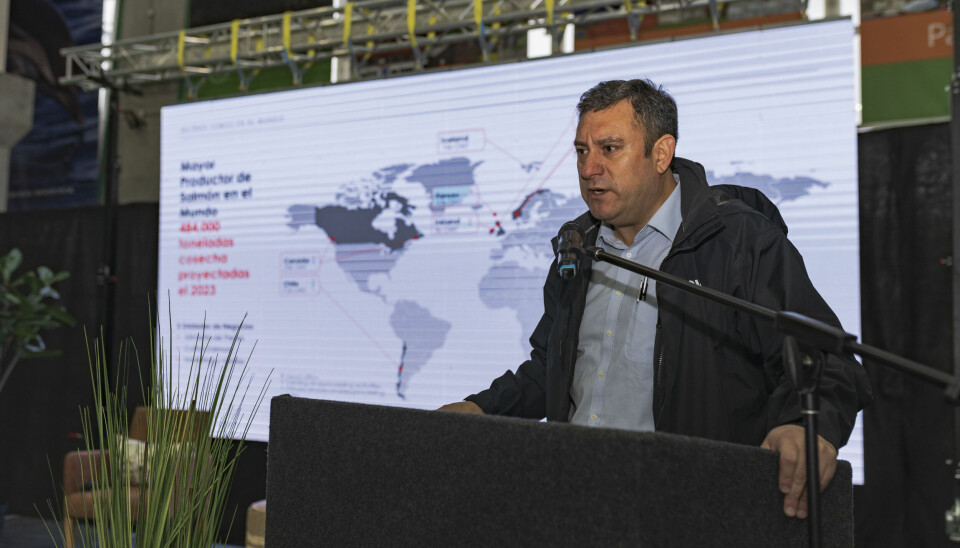 CEO de Mowi Chile, Fernando Villarroel, exponiendo en ESA Aysén.
