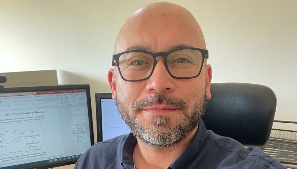 Dr. Oscar Rozas.