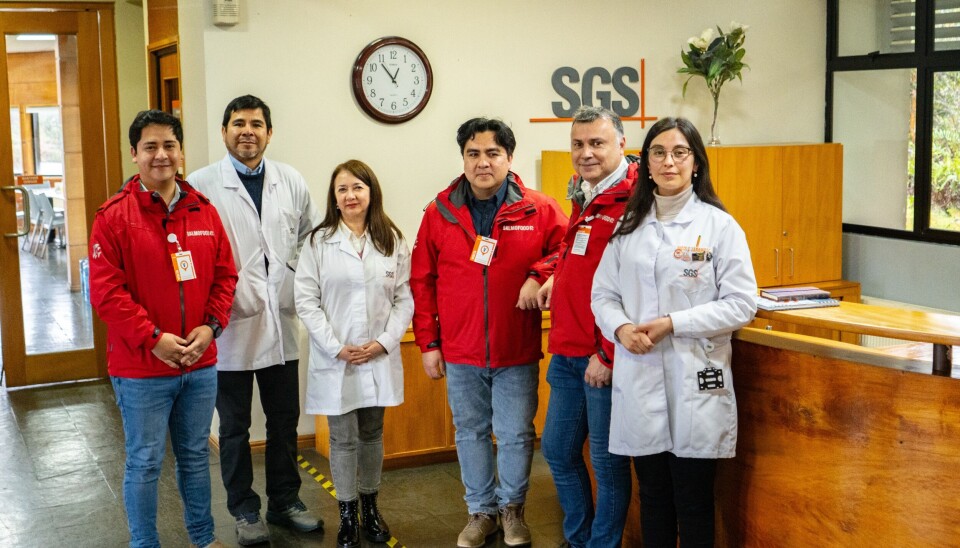 De izquierda a derecha: Ricardo Yáñez (Jefe de Calidad, Vitapro); Camilo Cáceres (Jefe Técnico de Laboratorios, SGS); Alicia Ávila (Supervisor de Laboratorio on-site, SGS); Gabriel Lagos (Analista, Vitapro); Sergio Silva (Gerente de Calidad y SGI, Vitapro); Nicole Jaramillo (Jefe de Laboratorio, Puerto Varas, SGS).