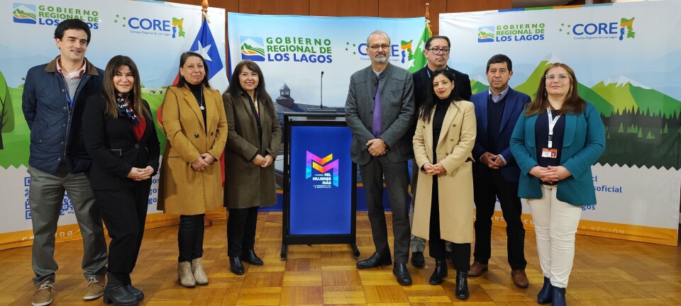 Lanzan Cumbre Mil Mujeres Más: salmonicultura acelera el empoderamiento femenino