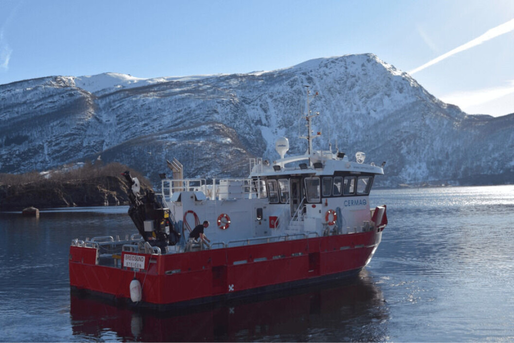 Barco de trabajo de Cermaq. Foto: Cermaq. Barco de trabajo de Cermaq. Foto: Cermaq.