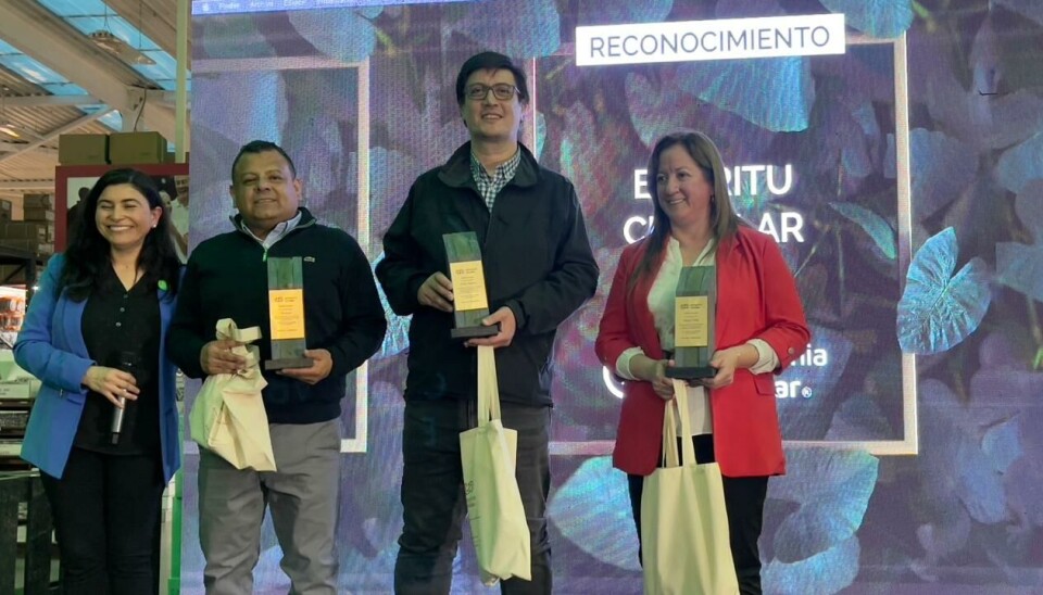 Blumar es reconocida por su compromiso con la economía circular en Magallanes
