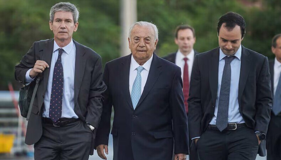 Formalización de Isidoro Quiroga.
