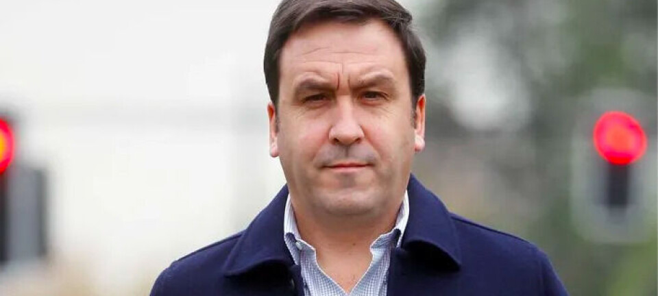 Sectores productivos acusan que “corrupción verde” de ONGs frena la salmonicultura