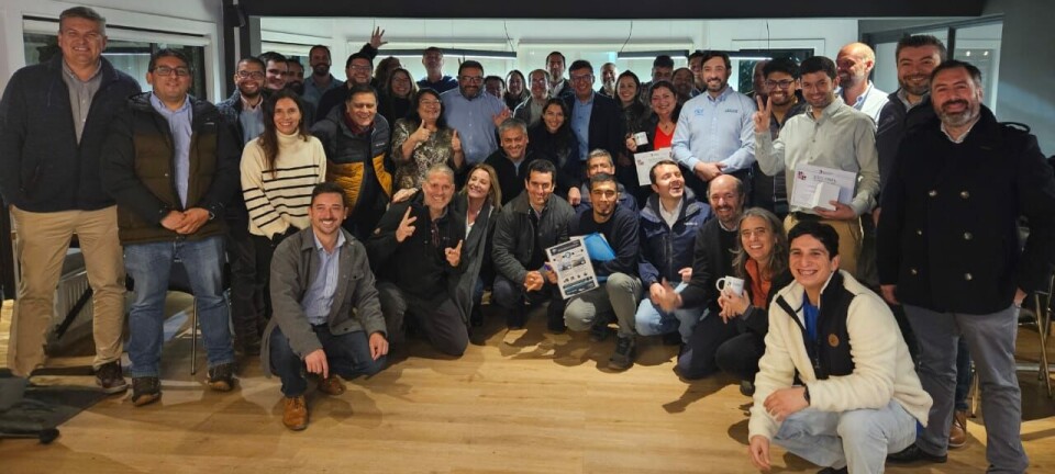 “Una mirada distinta siempre ayuda”: testimonios que fortalecen la Red de Mentorías del Salmón