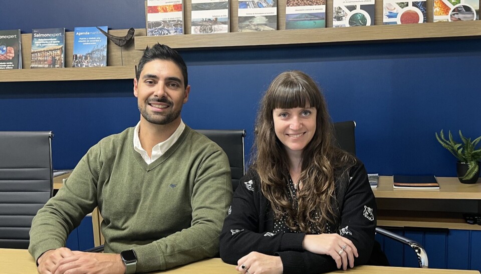 Gian Paul Ricapito, gerente general de Salmonexpert, junto a la nueva editora Alejandra Yermany.