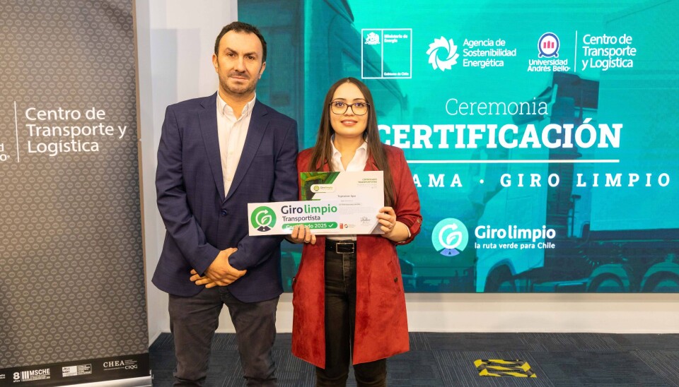 Proveedor de la salmonicultura recibe  certificación “giro limpio 2025”