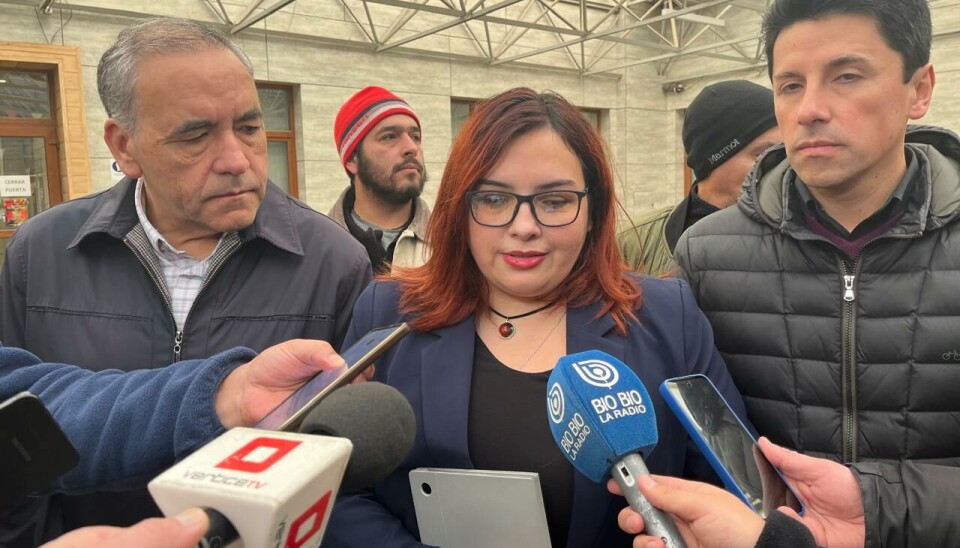 Punto de prensa en Gobernación Regional.