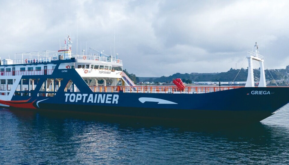 Toptainer ingresa al transporte marítimo con nueva barcaza multipropósito