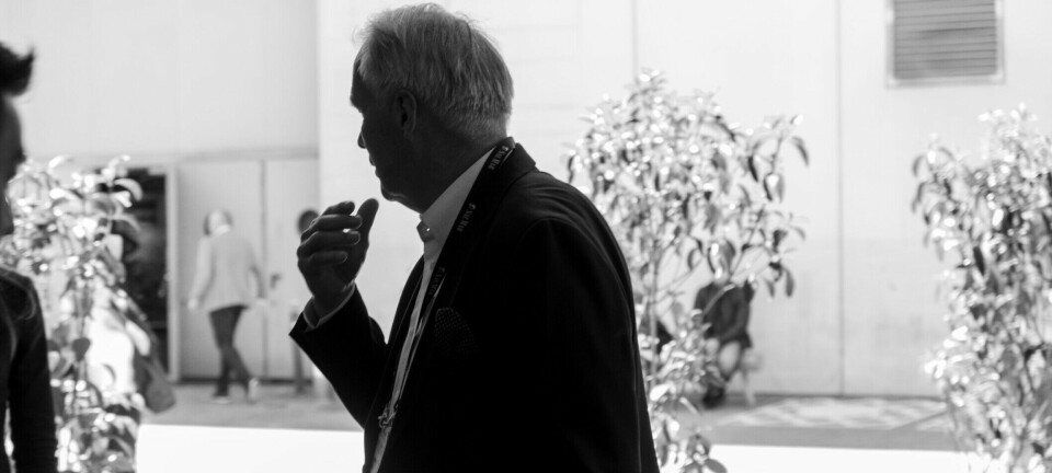 Hombre es acusado de fraude multimillonario contra familia propietaria de salmonicultora