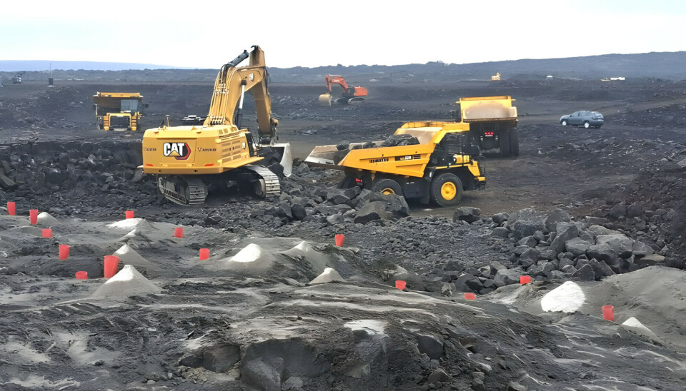 Trabajos de base en las instalaciones de Salmon Garden, en el suroeste de Islandia, donde se construirá una centro de salmón terrestre con una capacidad anual de 36.000 toneladas.