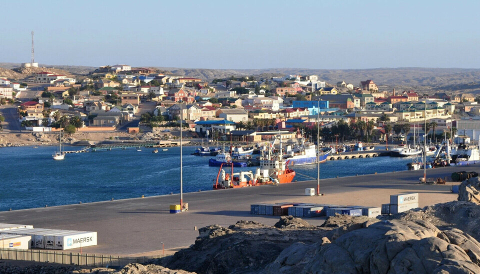 Bahía de Lüderitz: La infraestructura establecida con un puerto, una industria de procesamiento y logística proporciona una base sólida para el emprendimiento acuícola.