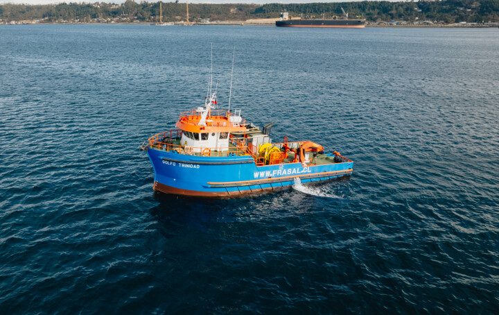 Frasal presenta primera nave de fondeo multipropósito con capacidad de entregar combustible