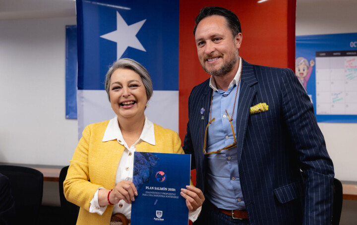 Jara, Kast y Matthei se alinean con propuestas para la salmonicultura chilena del futuro