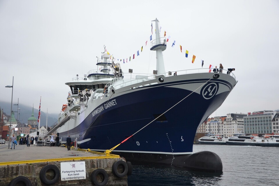 El Norwegian Gannet llegó a Bergen el viernes pasado. El sábado hubo un recorrido y el bautizo del barco en Bryggen. Foto : Ole Andreas Drønen / Therese Soltveit / Kyst.no.